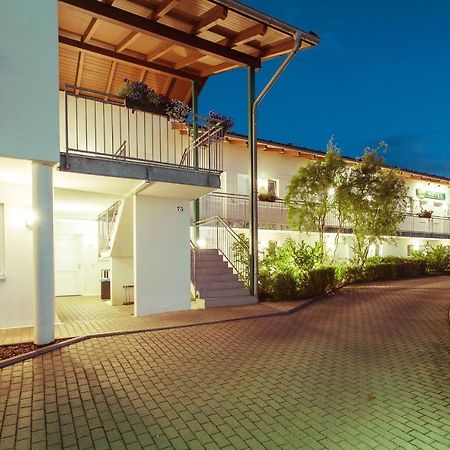 Apart Hotel Weimar Екстер'єр фото