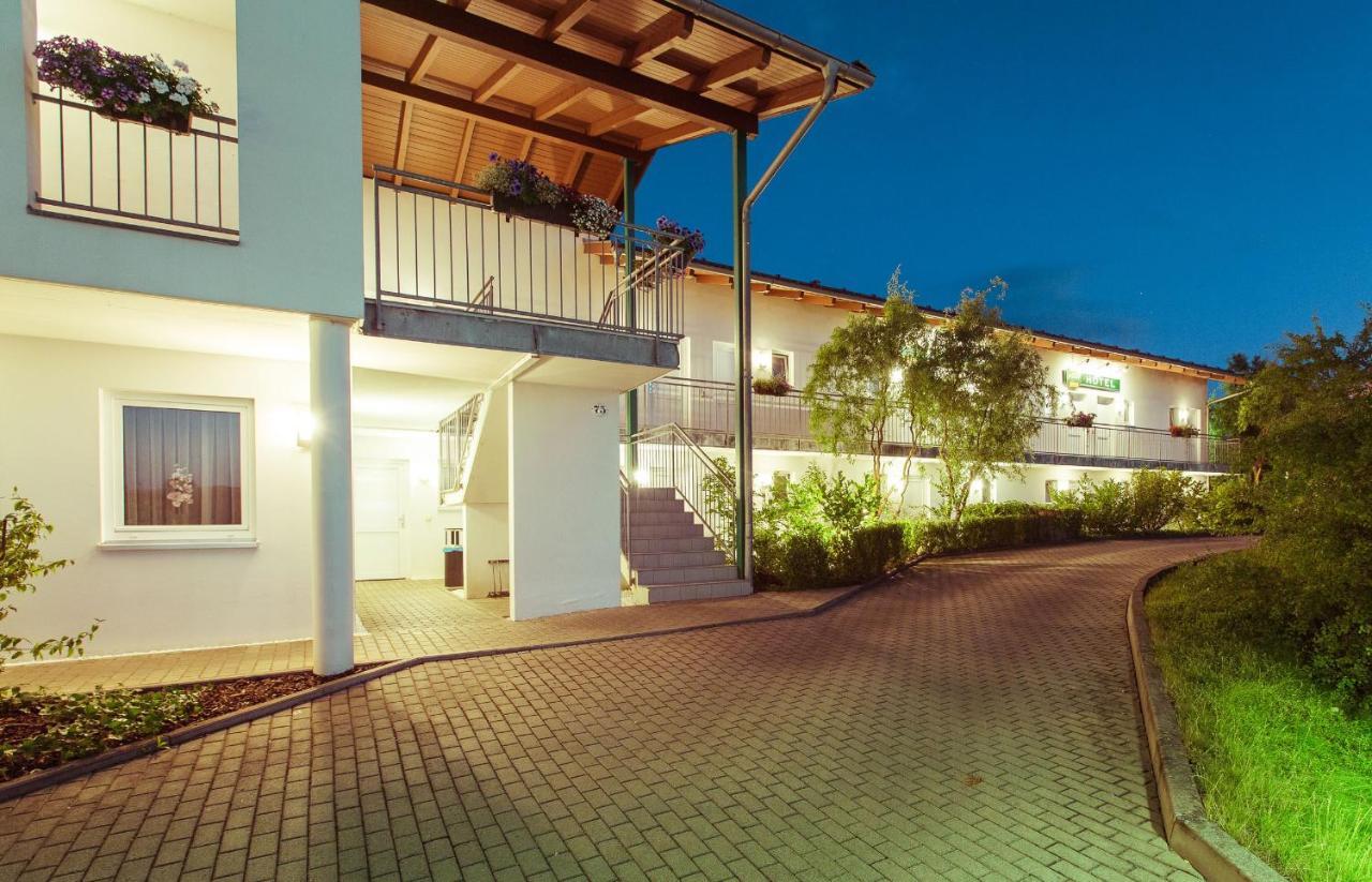 Apart Hotel Weimar Екстер'єр фото